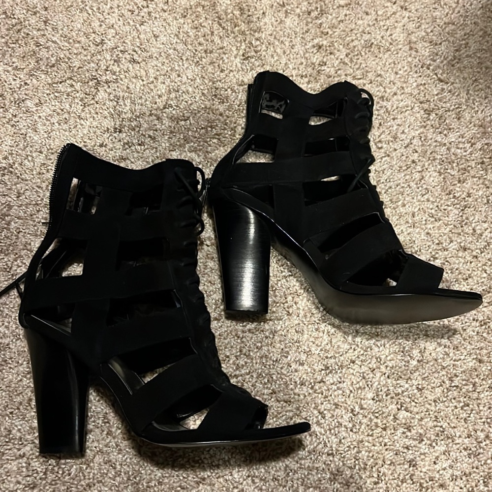 Very cute Calvin Klein sandals.